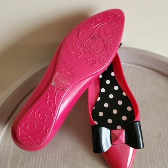Kate Spade Pink Flats with Black Bow Accent - Picture 3 of 7